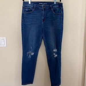 Old Navy rockstar mid-rise jeans, size 16